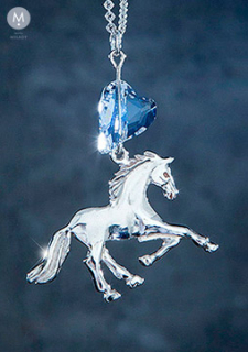 Limitovaná kolekce se Swarovski - křišťálově bílé srdce a hřebec Aristol